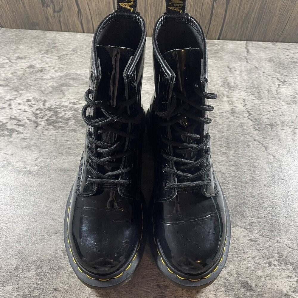 Dr Martens 11821 Glossy Black Leather Lace 8 Eyelet Combat Boots Womens Size 6 - Picture 7 of 9